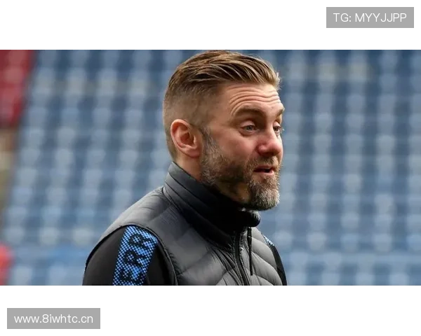 切尔西女足主管格林十年后离职