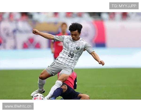 室屋成瑞安破门FC东京胜川崎